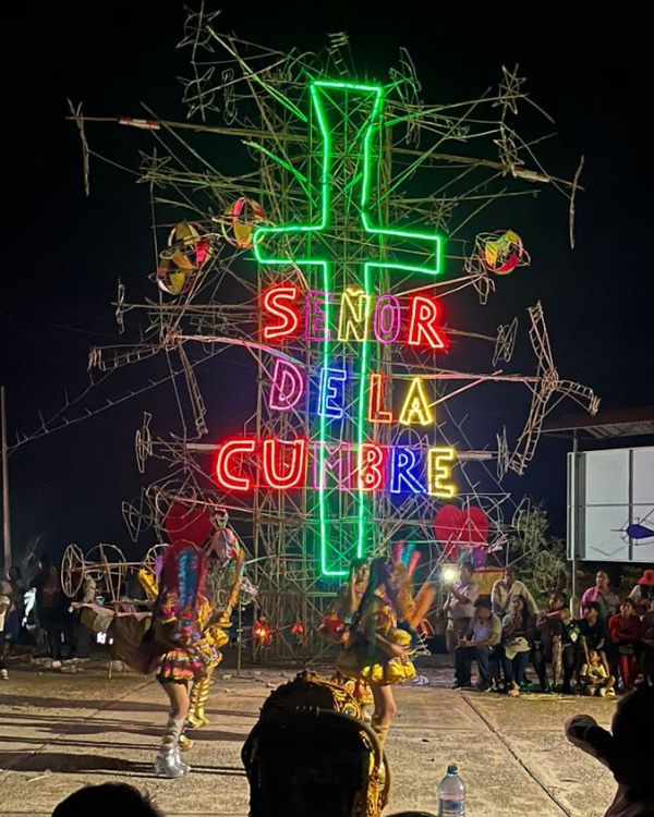 maestros-pirotecnicos_castillos-pirotecnicos-con-leds-05